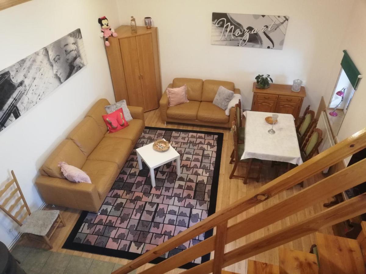Ferienwohnung Bella Patria Rozwadza Exterior foto